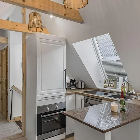 Objekt-nr 244 - Hafen - Kurgartenstrasse リューベック